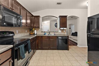 5400 Birmingham Cir in Killeen, TX - Building Photo - Building Photo