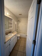 1030 W Central St in Springfield, MO - Building Photo - Building Photo