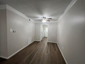 500 Willow Dr in Lake Jackson, TX - Building Photo - Building Photo