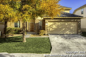 1026 Orchid Grove in San Antonio, TX - Building Photo