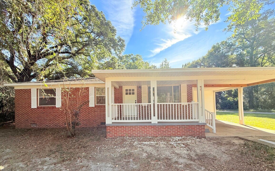 8920 Lewis St in Pensacola, FL - Building Photo