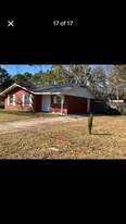 7631 Lexington Dr in Biloxi, MS - Building Photo