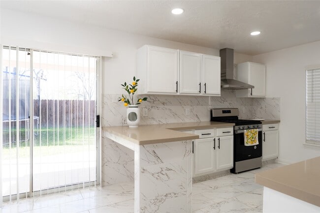 property at 3807 Gardenia Bend