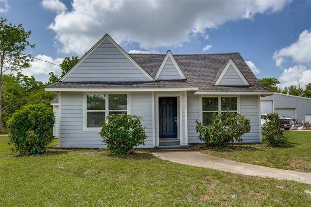 property at 606 E 12th St