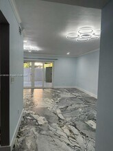 6905 W 2nd Way in Hialeah, FL - Building Photo - Building Photo