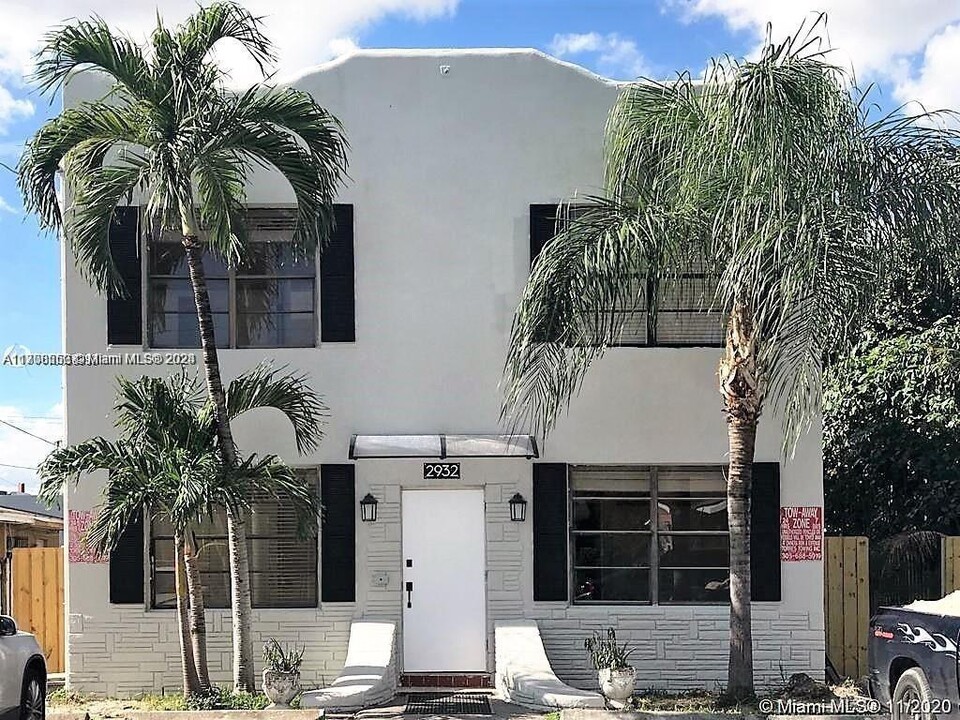 2932 NW 16th Ave in Miami, FL - Building Photo