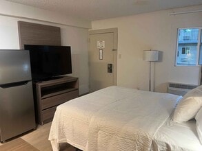 Furnished Studio-Sterling in Sterling, CO - Foto de edificio - Building Photo