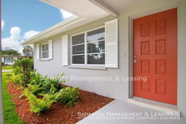 3050 Concord St in Sarasota, FL - Building Photo - Building Photo