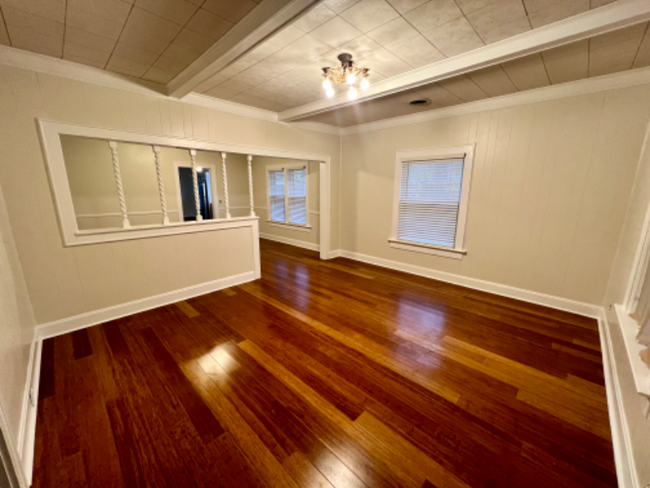 925 Delaware Ave in Bartlesville, OK - Foto de edificio - Building Photo