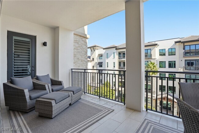 property at 1030 3rd Ave S