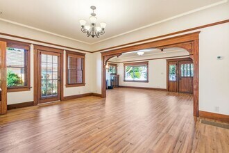 314 E Palmyra Ave in Orange, CA - Building Photo - Building Photo