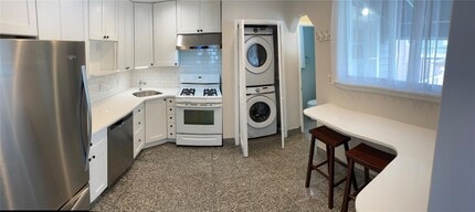 265 E Chester St in Long Beach, NY - Building Photo - Building Photo