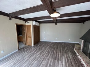 2626 S Classen St in Wichita, KS - Building Photo - Building Photo