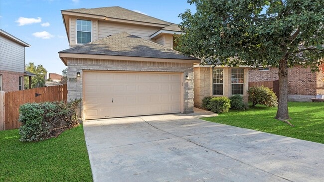 12530 Skyline Mesa in San Antonio, TX - Building Photo - Building Photo
