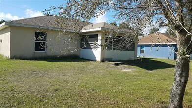 2914 48th St W in Lehigh Acres, FL - Building Photo - Building Photo
