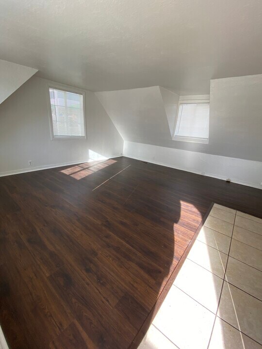 1131 E Whiting Ave in Fullerton, CA - Building Photo