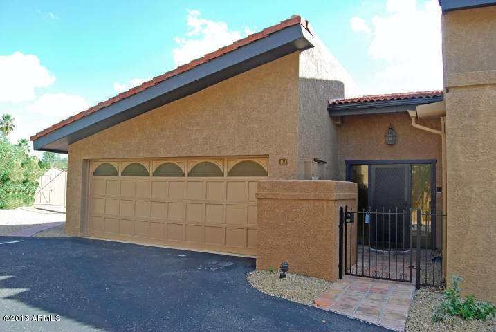 7435 E Sundance Trail in Carefree, AZ - Building Photo