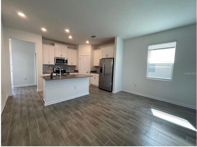 1748 Cross Prairie Pkwy in Kissimmee, FL - Building Photo - Building Photo