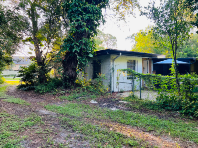 000 Sheeler Ave in Apopka, FL - Foto de edificio - Building Photo