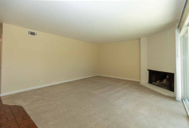 1671 Alvarado Ave in Walnut Creek, CA - Building Photo - Building Photo