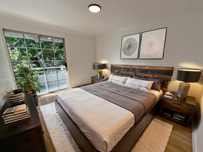 15507 Moorpark St in Los Angeles, CA - Building Photo - Building Photo
