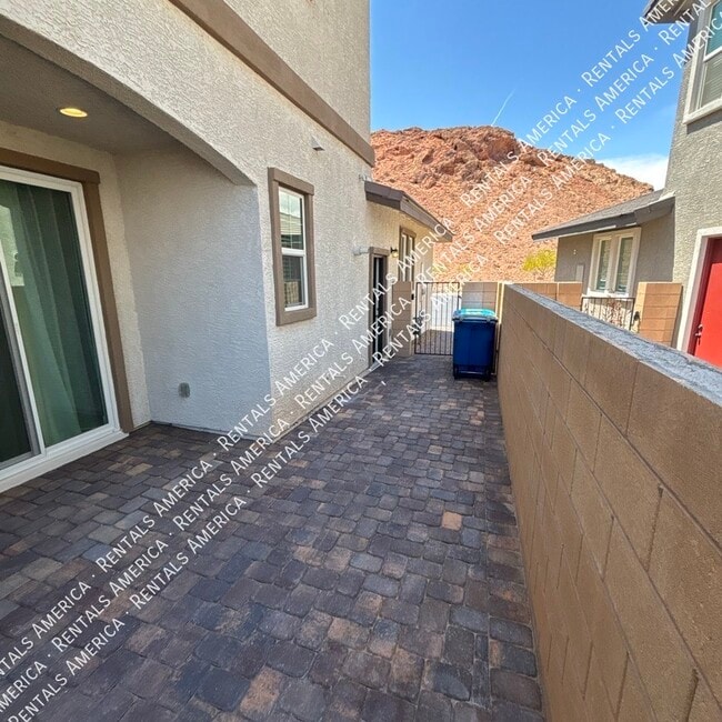 144 Kimberlite Dr in Henderson, NV - Building Photo - Building Photo
