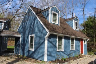 134 King St in Groveland, MA - Building Photo