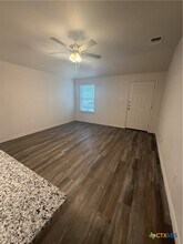 5705 McGregor Lp in Killeen, TX - Building Photo - Building Photo