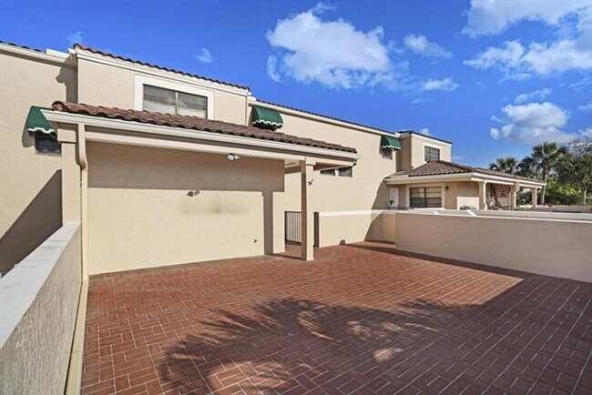 6630 Villa Sonrisa Dr-Unit -6630 VILLA SONRISA DR APT 722 in Boca Raton, FL - Building Photo - Building Photo