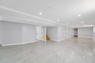 1115 N Taylor Ave in Oak Park, IL - Foto de edificio - Building Photo