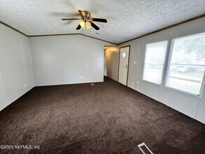 7527 Algood St in Jacksonville, FL - Building Photo - Building Photo