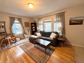 94-96-96 Rossmore Rd in Boston, MA - Building Photo