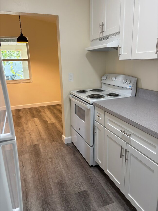 886 Crawford St in Deltona, FL - Building Photo - Building Photo
