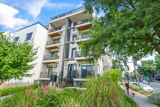 1101 Fern St NW, Unit 301 in Washington, DC - Building Photo - Building Photo