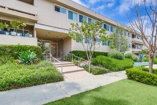 Baldwin Hills Apartment Living in Los Angeles, CA - Building Photo