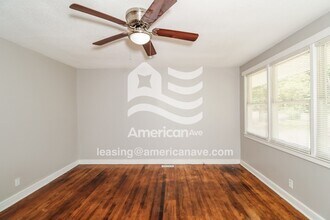 883 Medfield Rd in Lugoff, SC - Foto de edificio - Building Photo