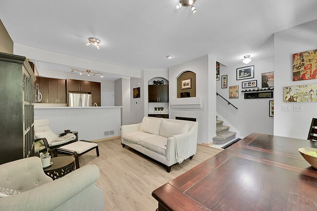 property at 5555 E Briarwood Ave