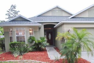 927 Little Creek Rd in Orlando, FL - Building Photo