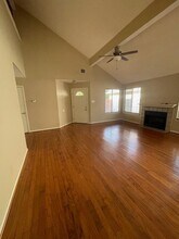 16131 Golden Sands Dr in Houston, TX - Foto de edificio - Building Photo