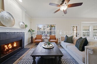 11410 Mulberry Cir in Jenks, OK - Building Photo - Building Photo