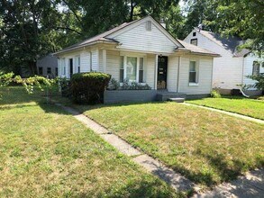 19401 Lyndon St in Detroit, MI - Building Photo - Building Photo