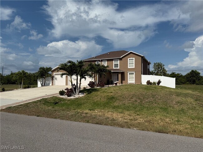 property at 643 NE 7th Pl