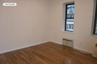 152 E 35th St in New York, NY - Building Photo - Building Photo