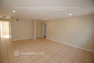 641 N 68th Way in Hollywood, FL - Building Photo - Building Photo
