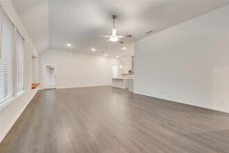 609 Plaza Ln in Argyle, TX - Building Photo - Building Photo