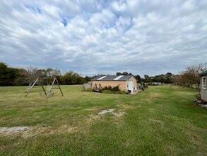 476 Bill Russell Rd in Wartrace, TN - Building Photo - Building Photo