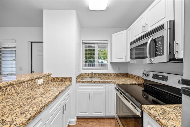 404 SE 16th St in Fort Lauderdale, FL - Foto de edificio