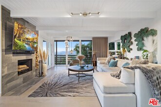 3288 Wrightwood Dr in Los Angeles, CA - Building Photo - Building Photo