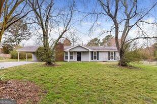 3137 Park Ln in Snellville, GA - Building Photo