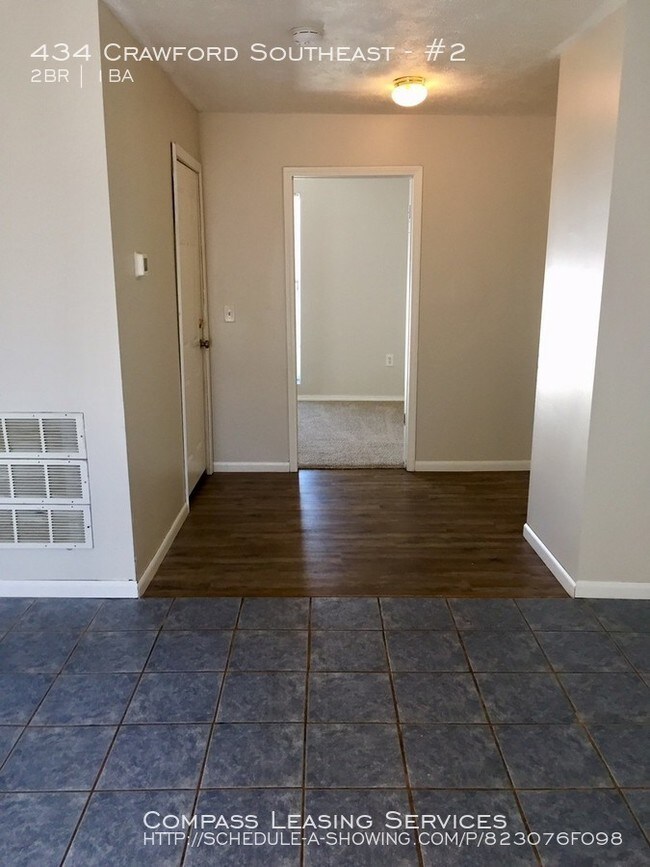 434 Crawford St SE-Unit -#2 in Grand Rapids, MI - Building Photo - Building Photo